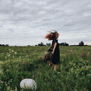 27Y7