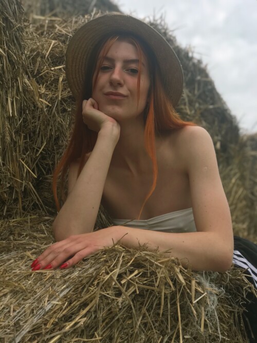 2BU6.jpg