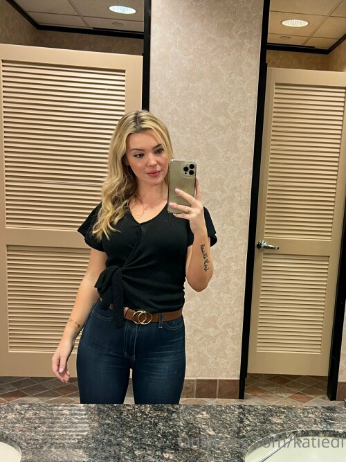 6a44209bab4838815c79eb32ac66adf1.jpg